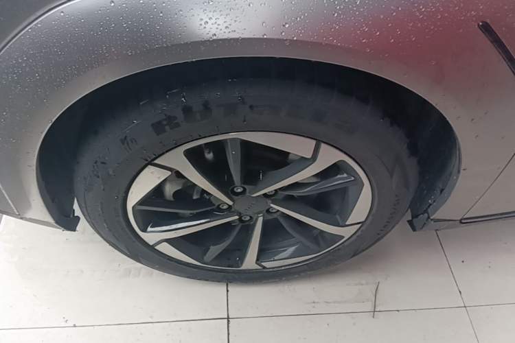 Used AION Y 2023 Younger Star Edition Left Front Wheel Hub
