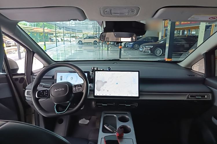 Used AION Y 2023 Plus 510 Enjoy Edition Center Console