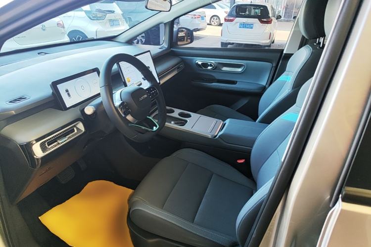 Used AION Y 2023 Plus 510 Enjoy Edition Driver Seat