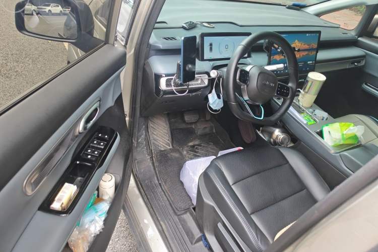Used AION Y 2023 Plus 510 Enjoy Edition Driver Seat