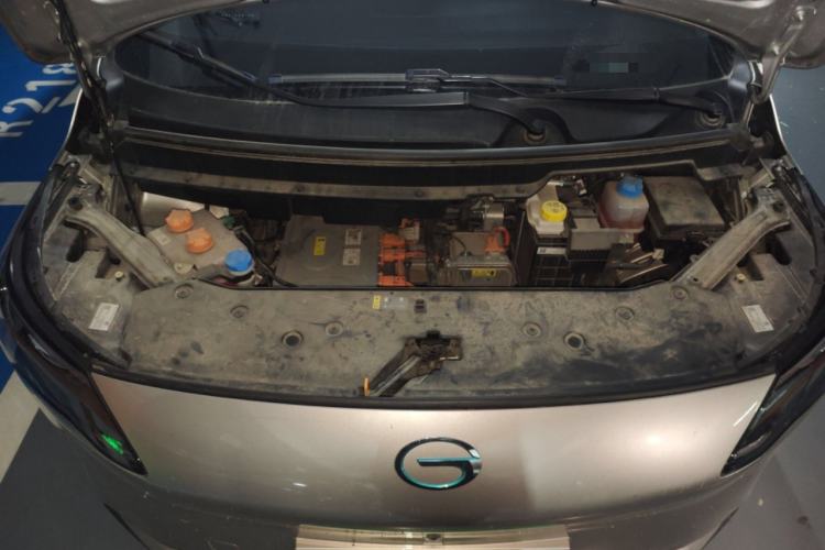 Used AION Y 2023 Plus 510 Smart Edition Engine Bay