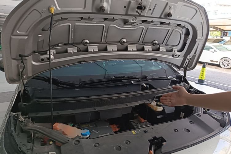Used AION Y 2023 Plus 510 Enjoy Edition Engine Bay
