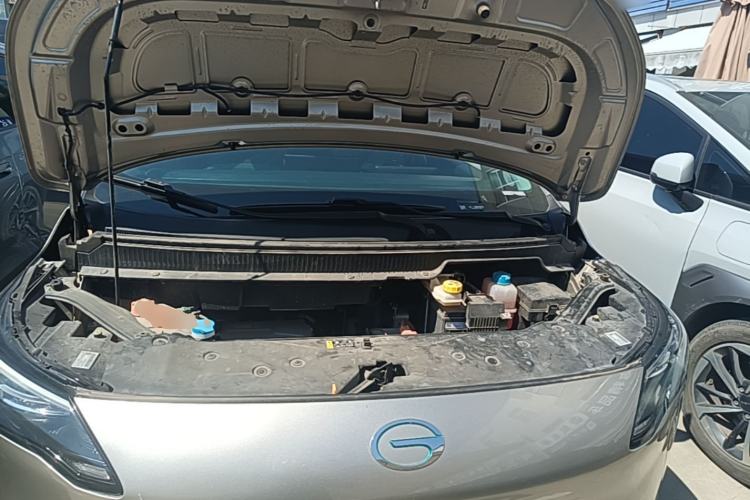 Used AION Y 2023 Plus 510 Smart Edition Engine Bay