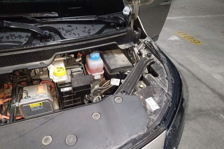 Used AION Y 2023 Plus 510 Enjoy Edition Engine Bay Left
