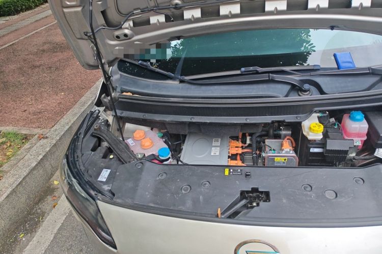 Used AION Y 2023 Plus 510 Enjoy Edition Engine Bay Right