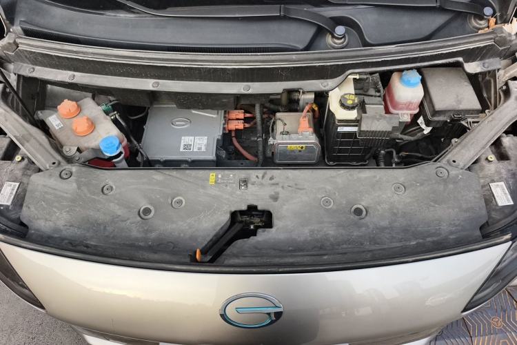 Used AION Y 2023 Plus 510 Smart Edition Engine Bay