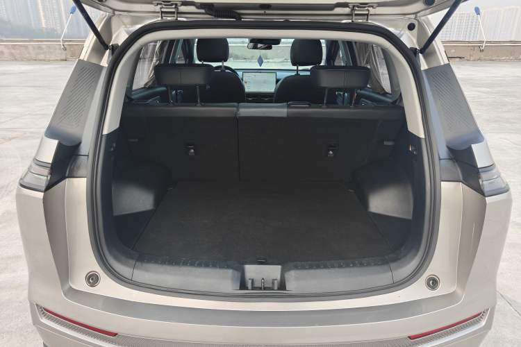 Used AION Y 2023 Plus 510 Smart Edition Exterior 12