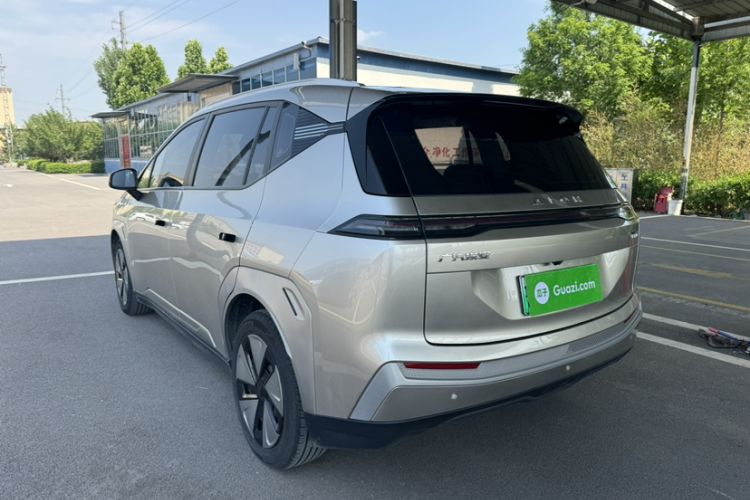 Used AION Y 2023 Younger Exterior 2
