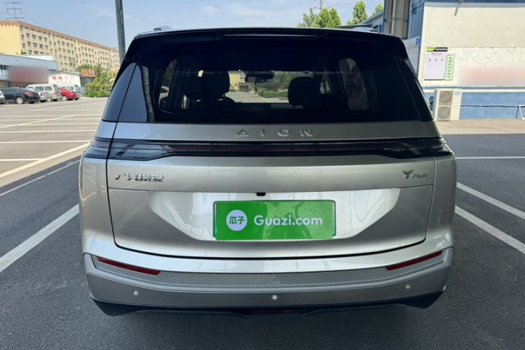 Used AION Y 2023 Younger Exterior 6