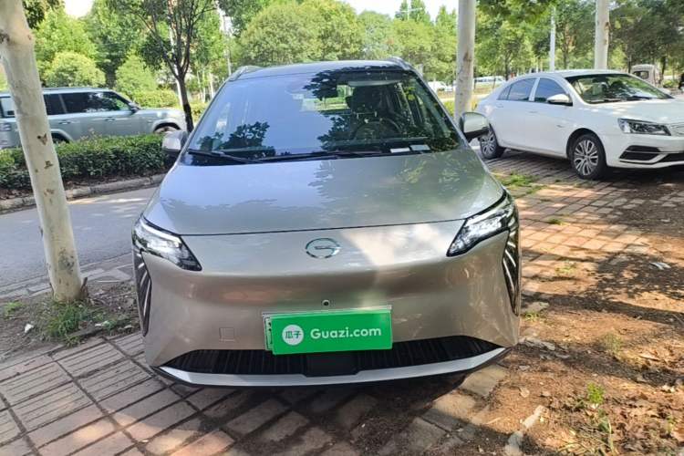 Used AION Y 2023 Plus 510 Smart Edition Front