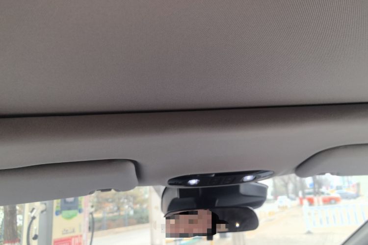 Used AION Y 2023 Plus 510 Smart Edition Headliner