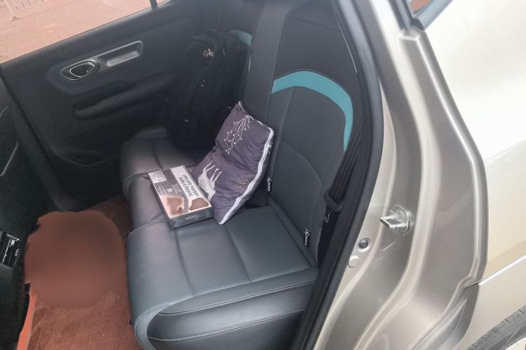 Used AION Y 2023 Plus 510 Smart Edition Interior 4