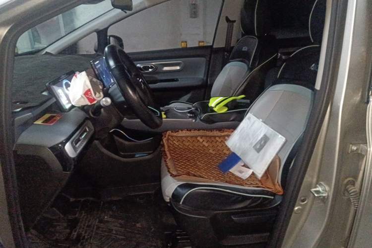 Used AION Y 2023 Plus 510 Enjoy Edition Left Front Seat