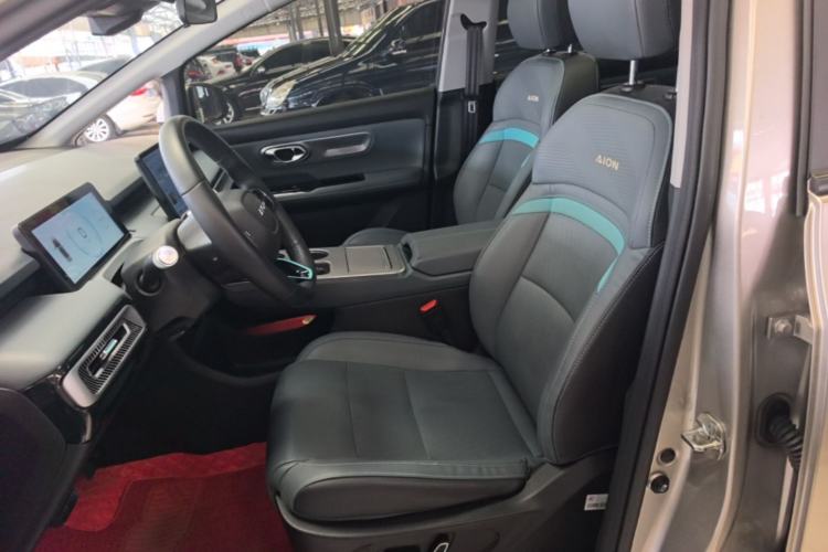Used AION Y 2023 Plus 510 Smart Edition Left Front Seat