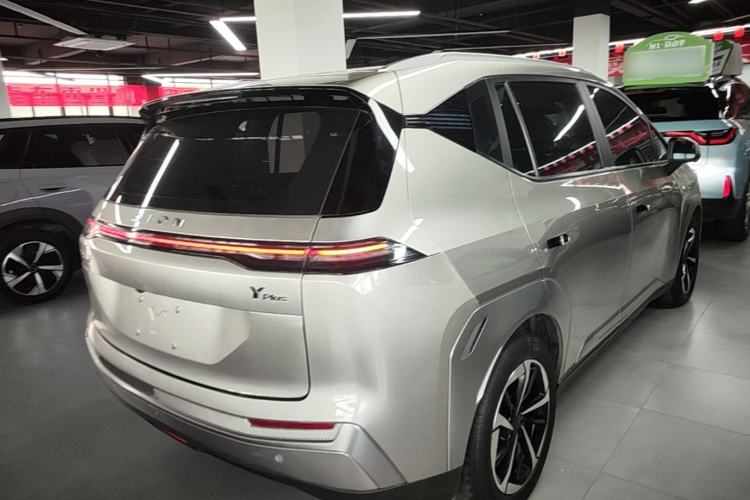 Used AION Y 2023 Younger Star Edition Rear Right 45 Deg