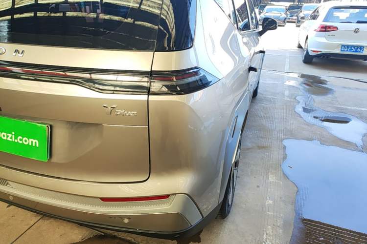 Used AION Y 2023 Plus 510 Enjoy Edition Right Rear Taillight