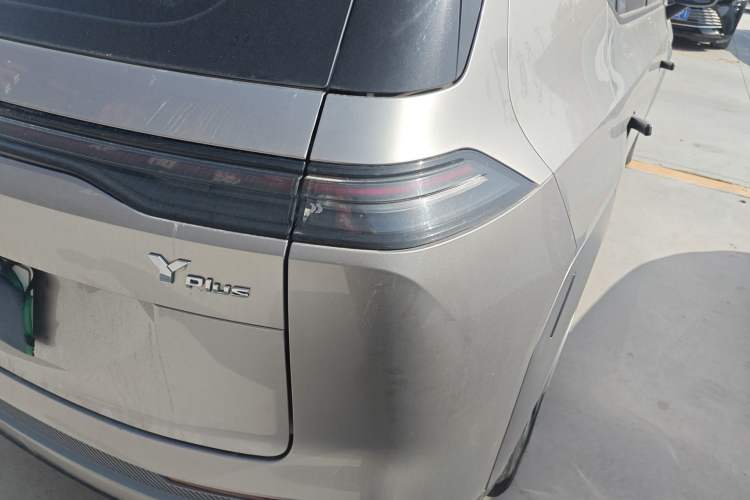 Used AION Y 2023 Younger Right Rear Taillight