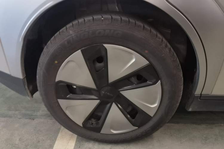 Used AION Y 2023 Younger Right Rear Wheel Hub