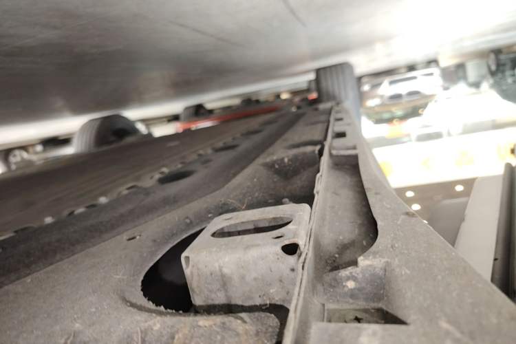 Used AION Y 2023 Plus 510 Enjoy Edition Right Side Sill