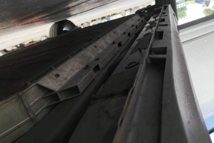Used AION Y 2023 Plus 610 Enjoyment Edition Ternary Lithium Right Side Sill