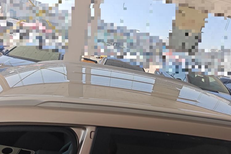 Used AION Y 2023 Plus 610 Enjoy Edition Roof