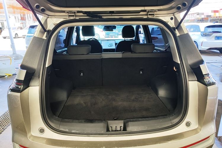 Used AION Y 2023 Plus 510 Enjoy Edition Trunk