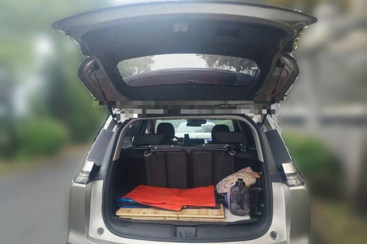 Used AION Y 2023 Plus 510 Enjoy Edition Trunk