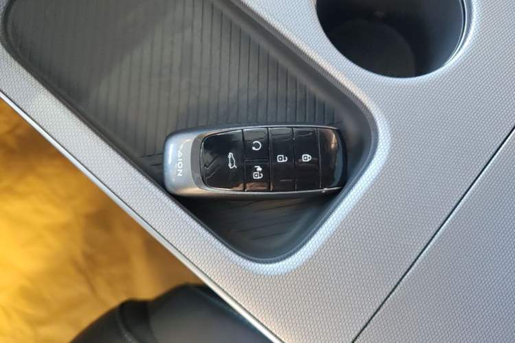 Used AION Y 2023 Plus 510 Enjoy Edition Vehicle Key