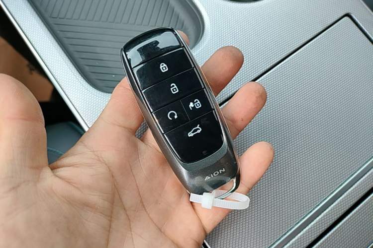 Used AION Y 2023 Plus 610 Smart Edition Ternary Lithium Vehicle Key
