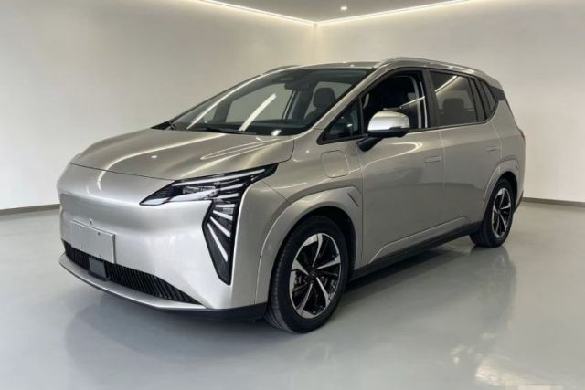 Used AION Y 2023 Plus 510 Smart Edition