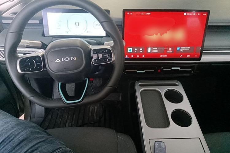 Used AION Y 2023 Plus 510 Enjoy Edition Center Console