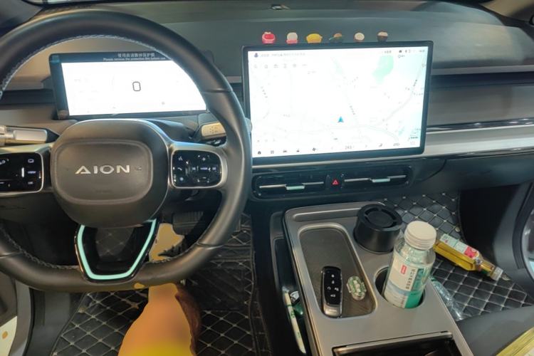 Used AION Y 2023 Plus 510 Enjoy Edition Center Console