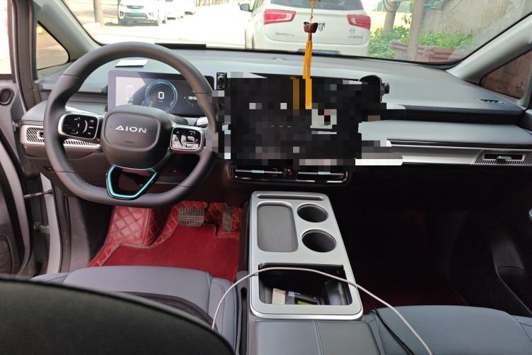 Used AION Y 2023 Plus 510 Enjoy Edition Center Console