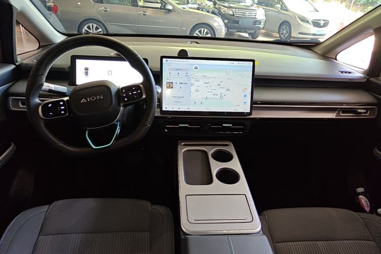 Used AION Y 2023 Plus 610 Enjoy Edition Center Console