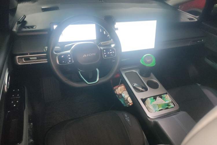 Used AION Y 2023 Younger Star Edition Center Console