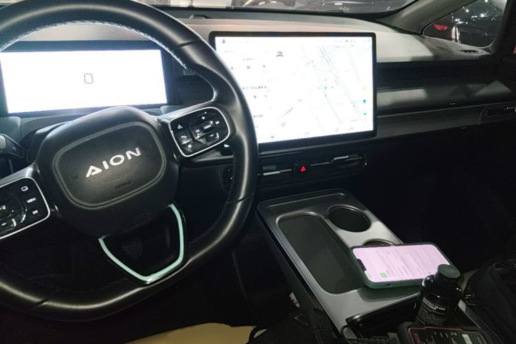 Used AION Y 2023 Plus 510 Enjoy Edition Center Console