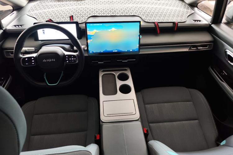 Used AION Y 2023 Plus 510 Enjoy Edition Center Console