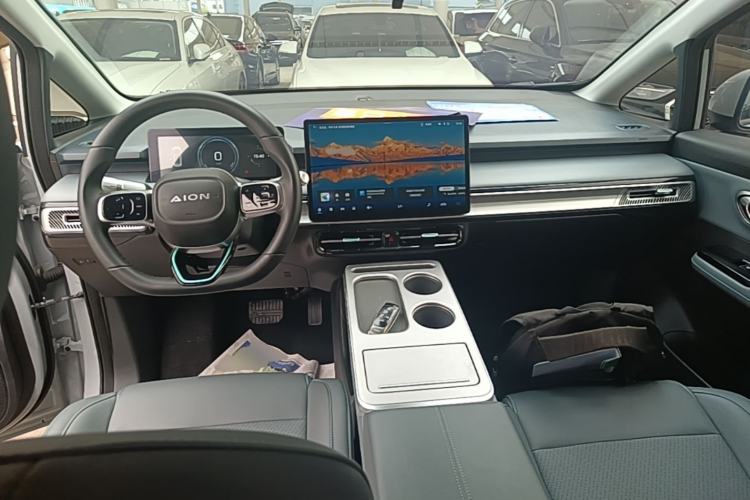 Used AION Y 2023 Plus 510 Smart Edition Center Console