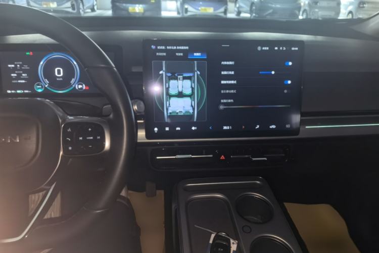 Used AION Y 2023 Plus 510 Smart Edition Center Console