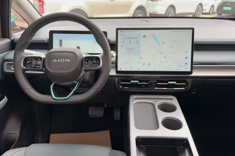 Used AION Y 2023 Plus 510 Smart Edition Center Console