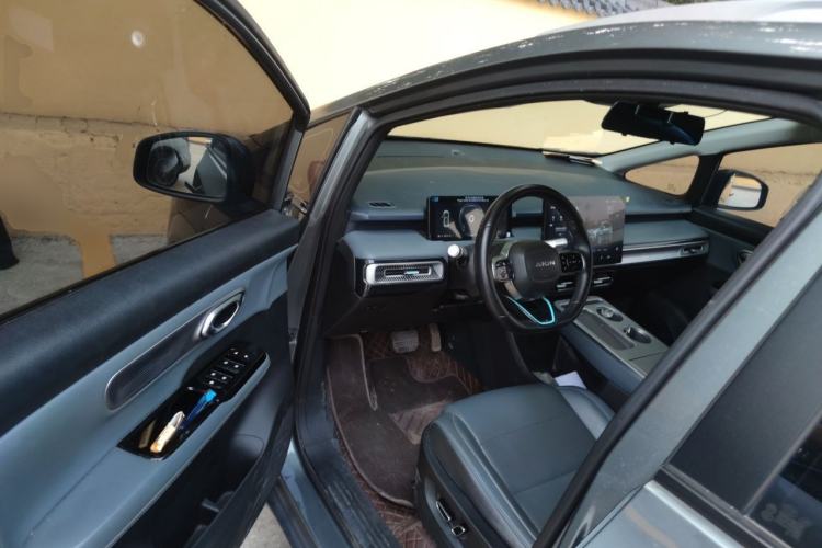 Used AION Y 2023 Plus 510 Smart Edition Driver Seat