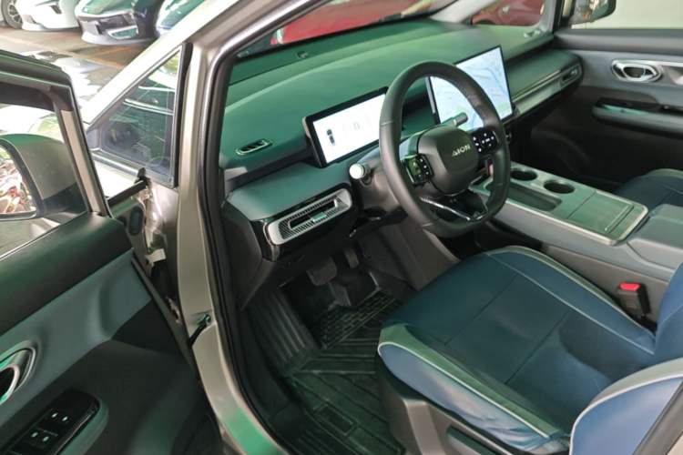 Used AION Y 2023 Plus 510 Enjoy Edition Driver Seat