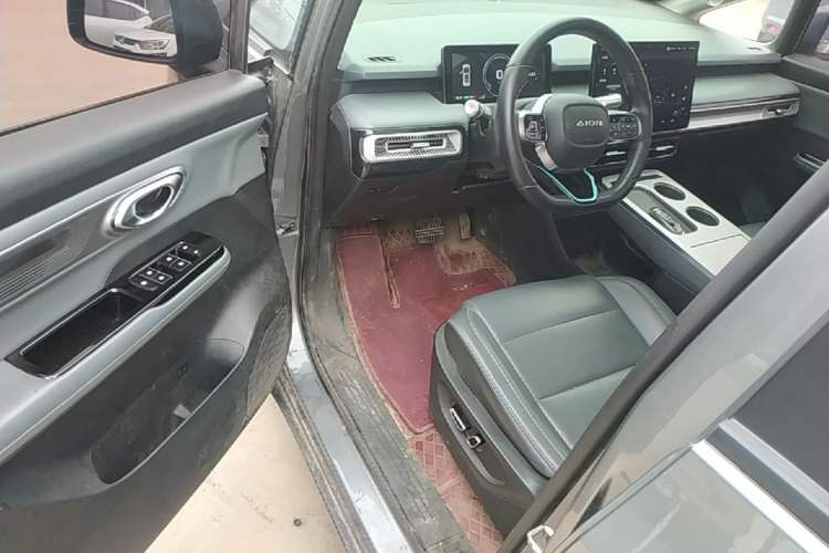 Used AION Y 2023 Plus 510 Smart Edition Driver Seat