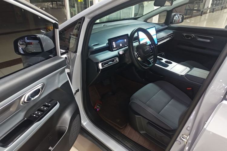 Used AION Y 2023 Plus 510 Enjoy Edition Driver Seat