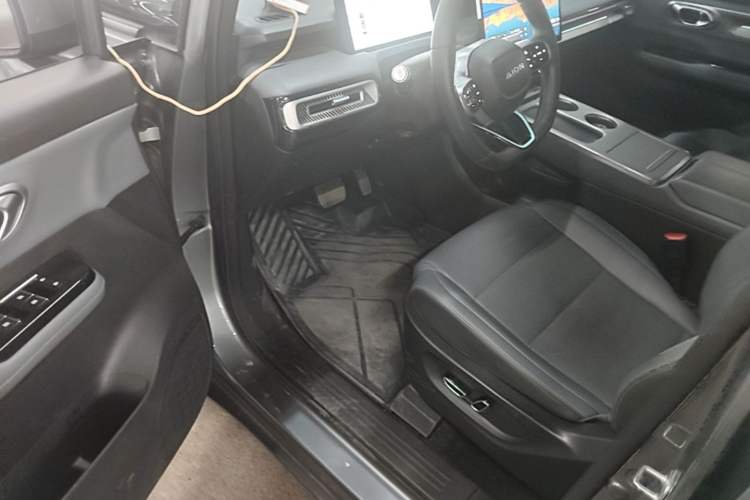 Used AION Y 2023 Plus 510 Smart Edition Driver Seat