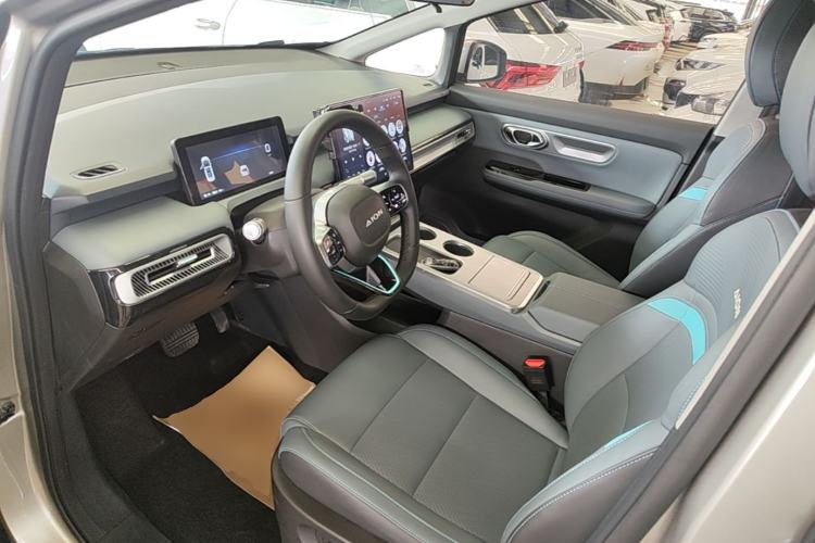 Used AION Y 2023 Plus 510 Smart Edition Driver Seat