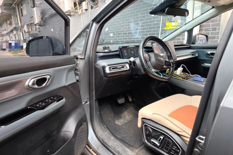 Used AION Y 2023 Plus 610 Enjoyment Edition Ternary Lithium Driver Seat