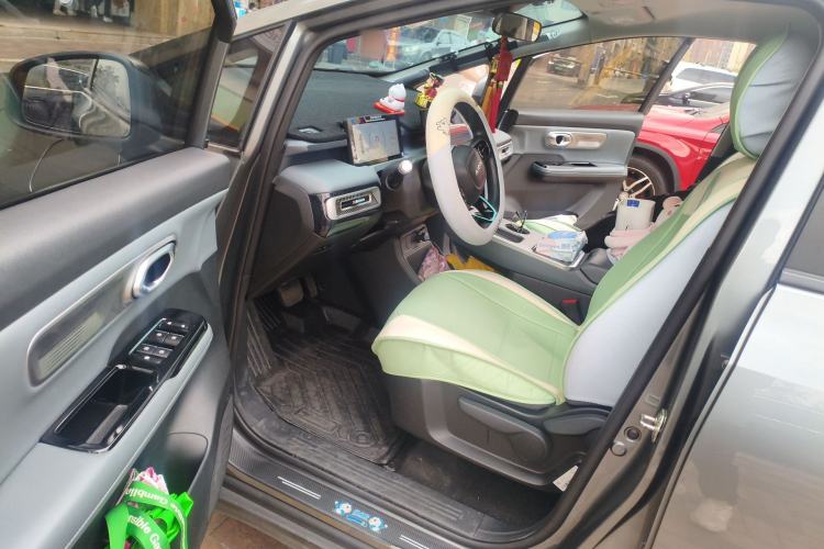 Used AION Y 2023 Younger Driver Seat