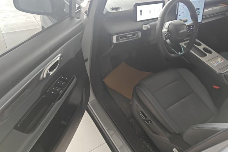 Used AION Y 2023 Plus 510 Smart Edition Driver Seat