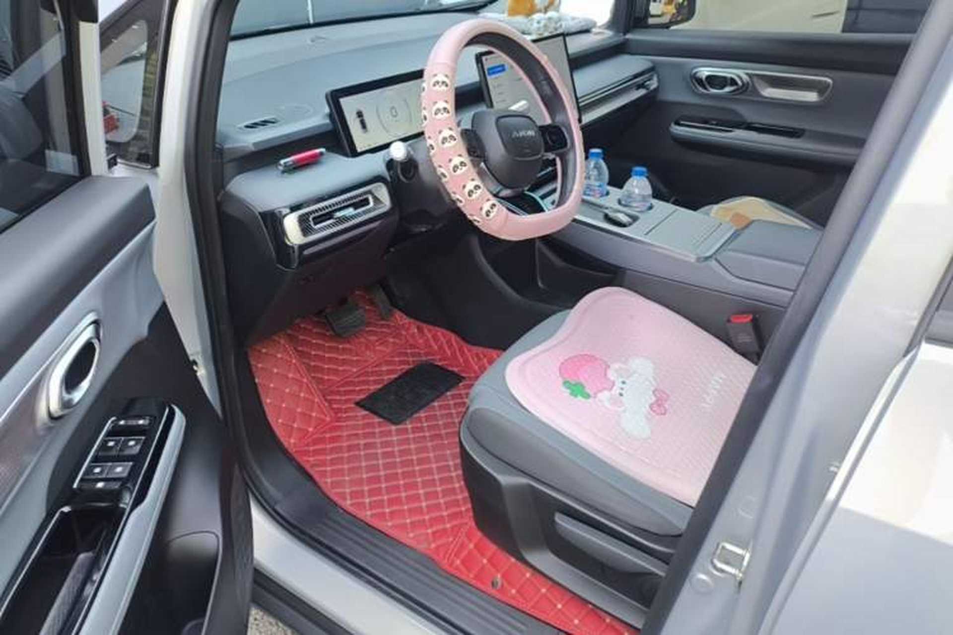 Used AION Y 2023 Younger Driver Seat